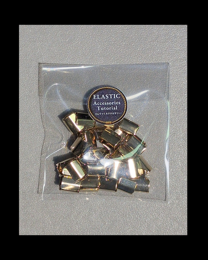 M size, gold clasps, 32 pieces